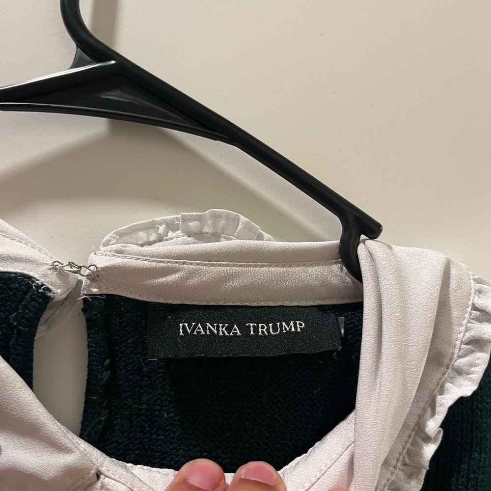 Ivanka Trump Sweater - Picture 6 of 10